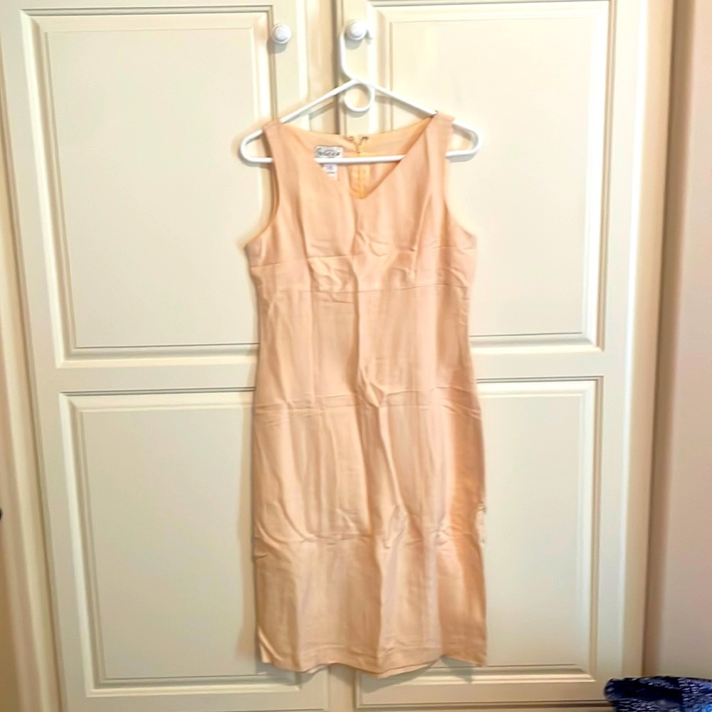 Pale pink Oscar by Oscar dela Renta dress. Size 6